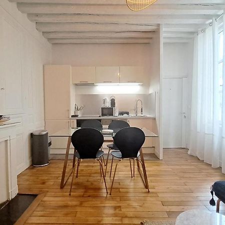 Appartement Centre Vieux Tours Dans Immeuble Historique 3P Εξωτερικό φωτογραφία