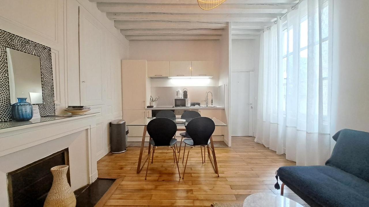 Appartement Centre Vieux Tours Dans Immeuble Historique 3P Εξωτερικό φωτογραφία
