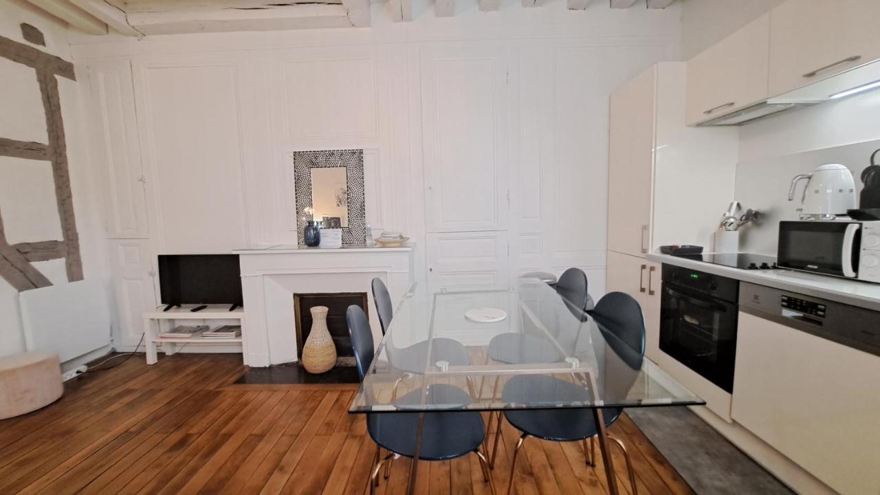 Appartement Centre Vieux Tours Dans Immeuble Historique 3P Εξωτερικό φωτογραφία